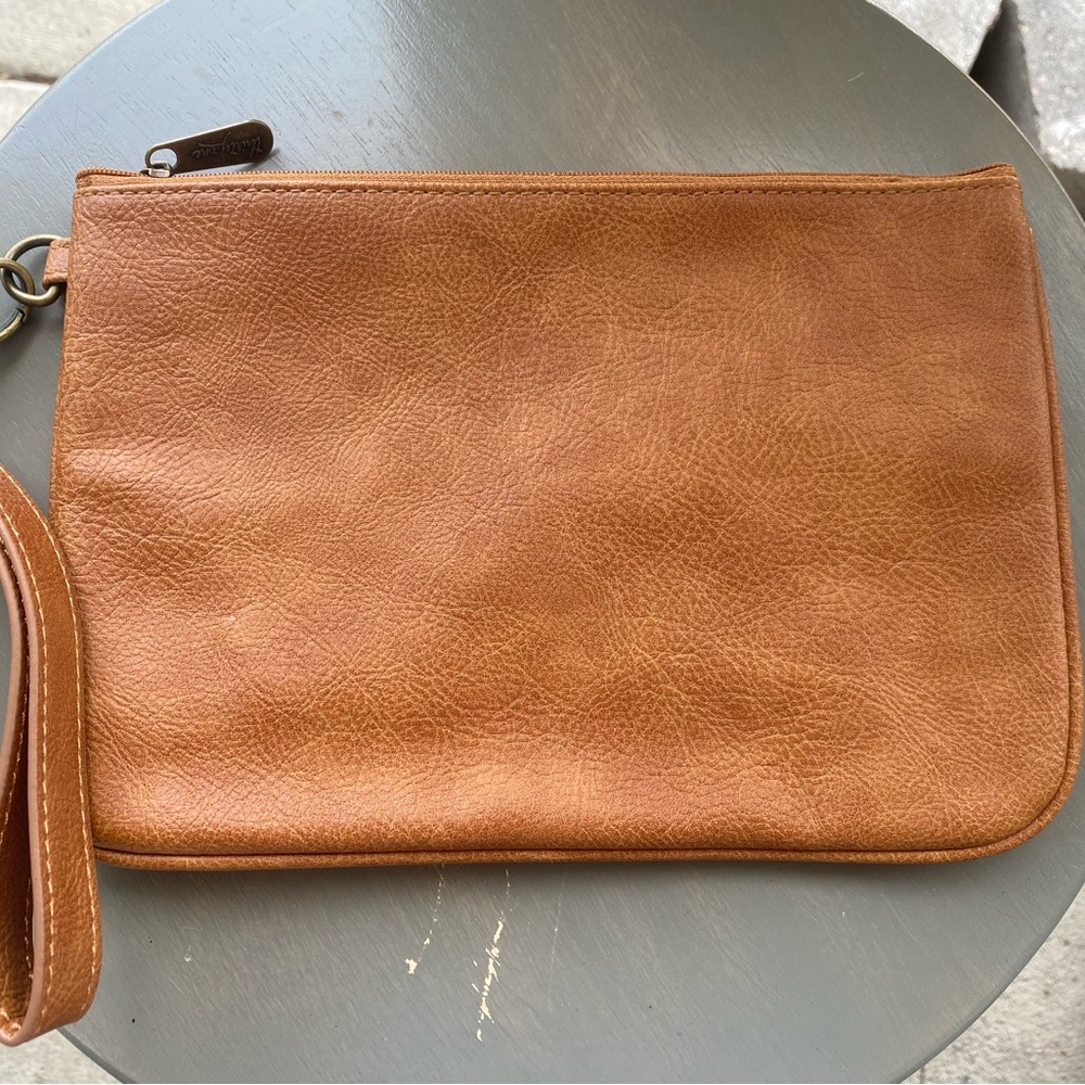 Thirty-One Caramel Market Pouch with Wristlet Strap